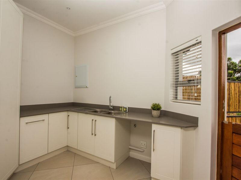 Modern, Exlusive Home - Photo 7