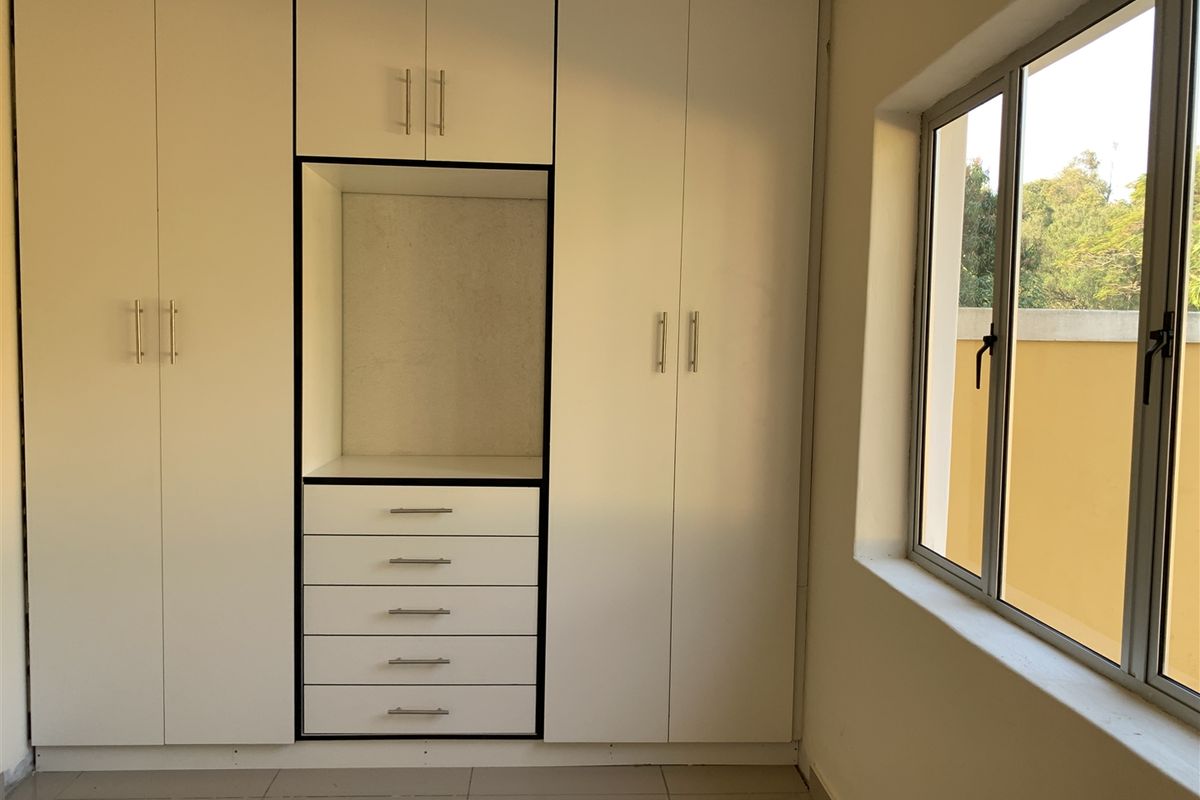 Newly Renovated Home - Photo 5