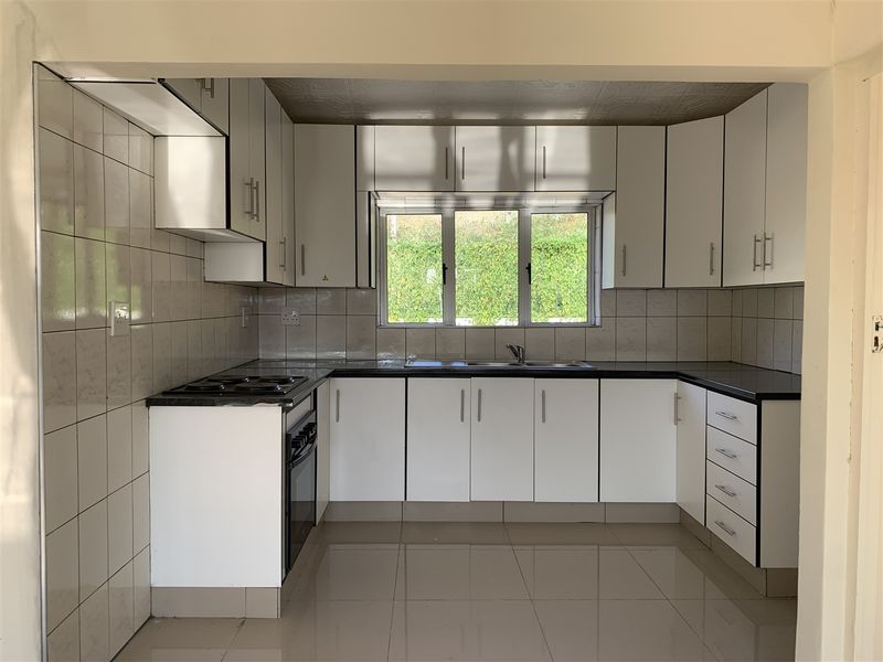 Newly Renovated Home - Photo 4