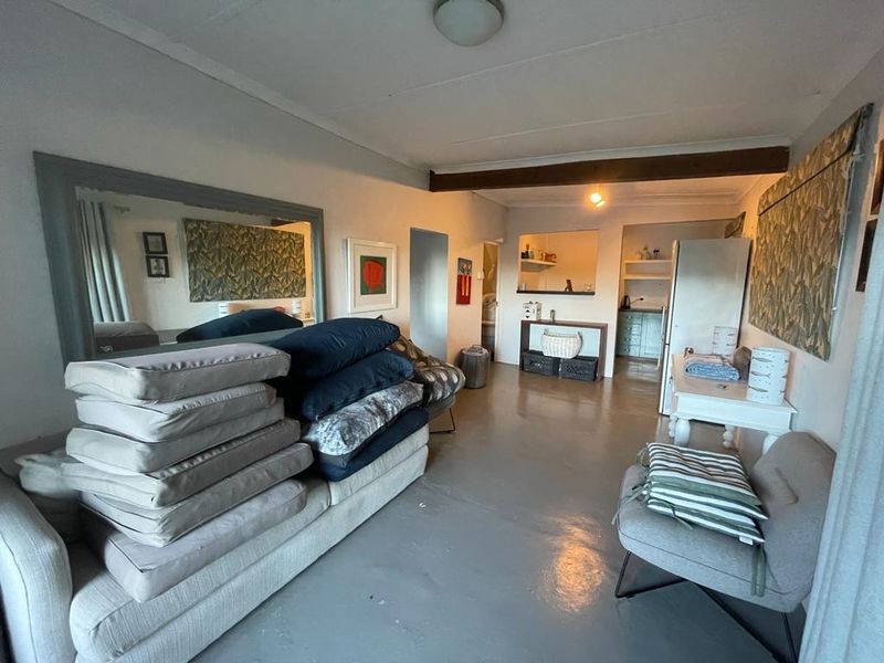 Prime beach front property in Zinkwazi Beach - Photo 4