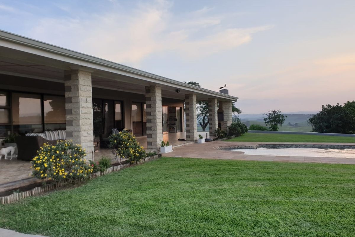 A property shaped by nature - ranch style living - Photo 3