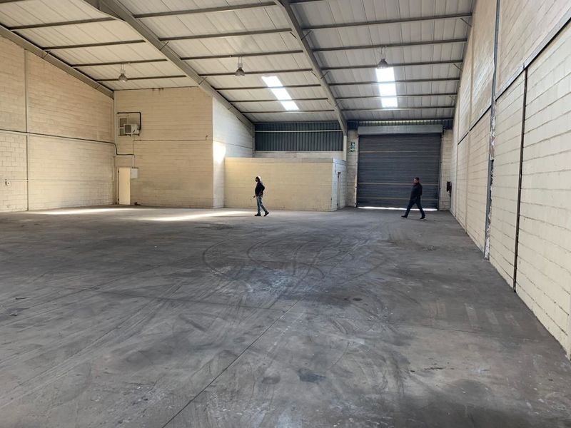554sqm Factory - For Sale @ R2 250 000 plus Vat, negotiable - Photo 4