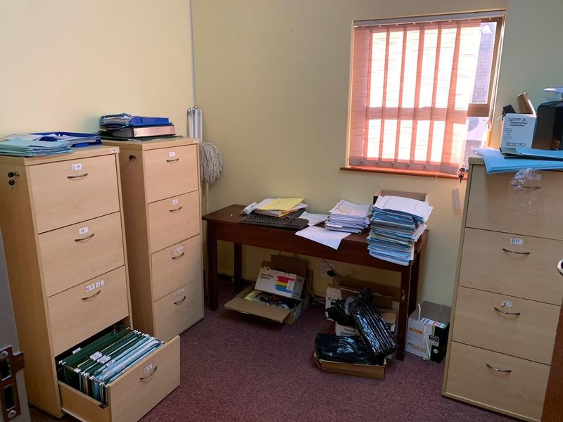 Office Space for Sale in Clarendon @ R1,8 million. No Vat - Photo 6