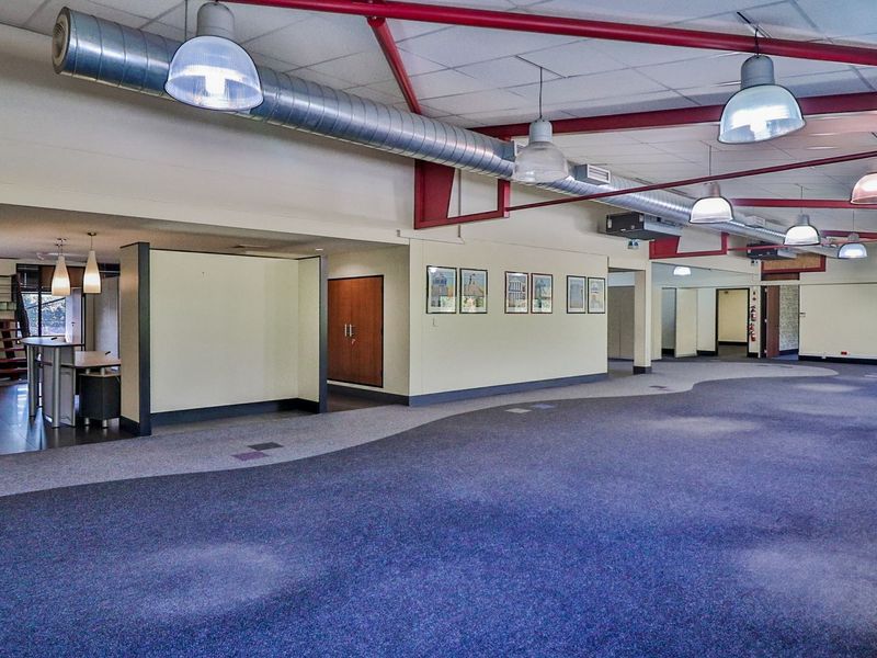 VCCE Office Park - 542sqm office for sale. Price reduced to R8 200 000 + Vat - Photo 10