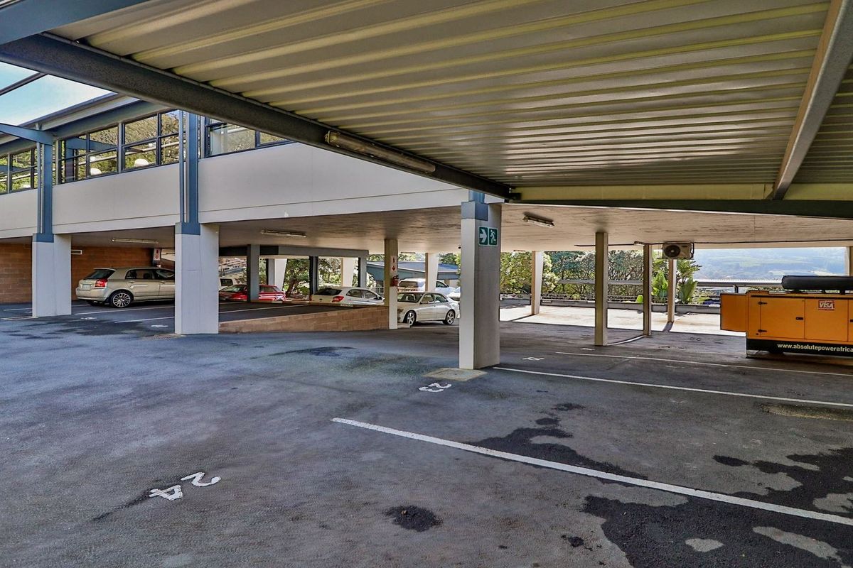 VCCE Office Park - 542sqm office for sale. Price reduced to R8 200 000 + Vat - Photo 4