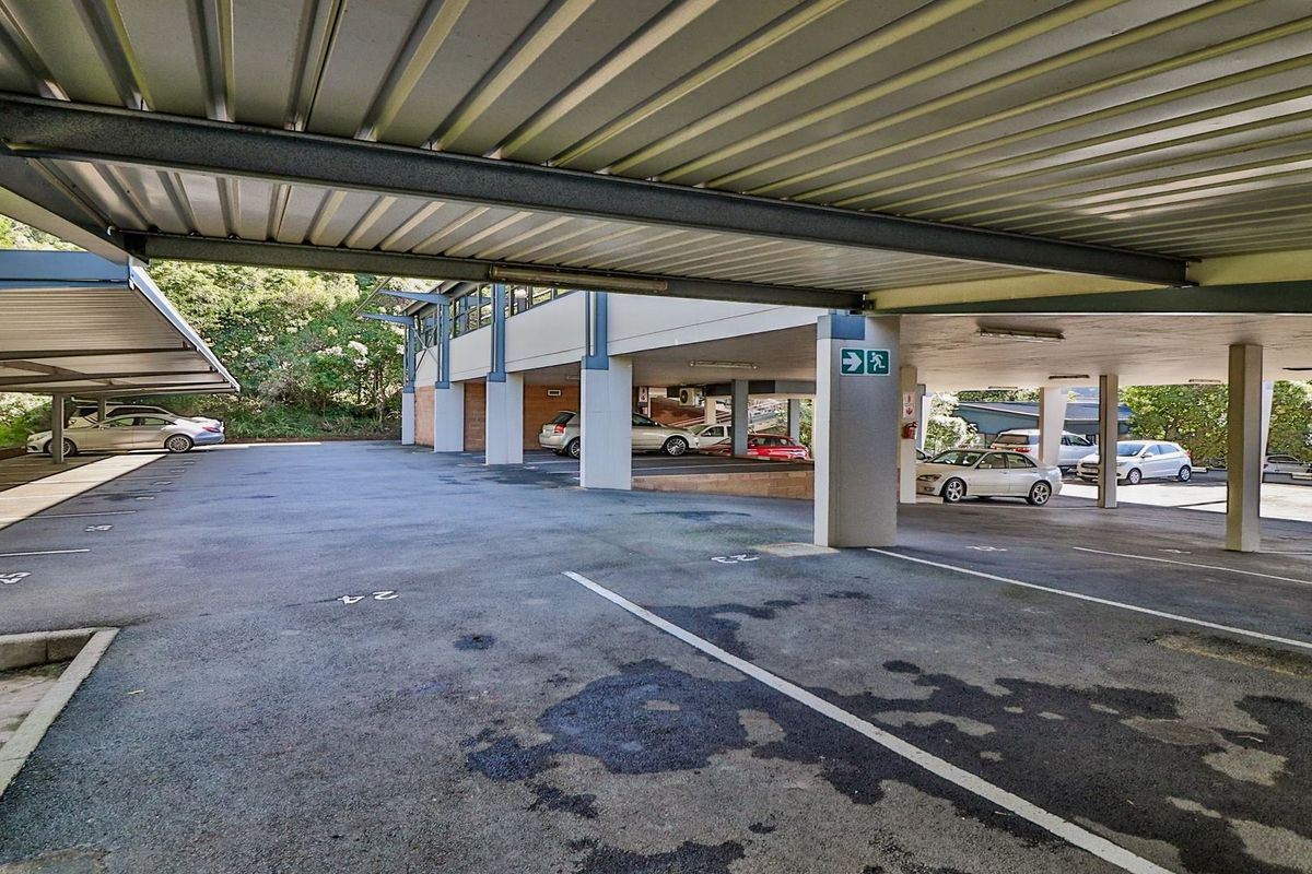 VCCE Office Park - 542sqm office for sale. Price reduced to R8 200 000 + Vat - Photo 5