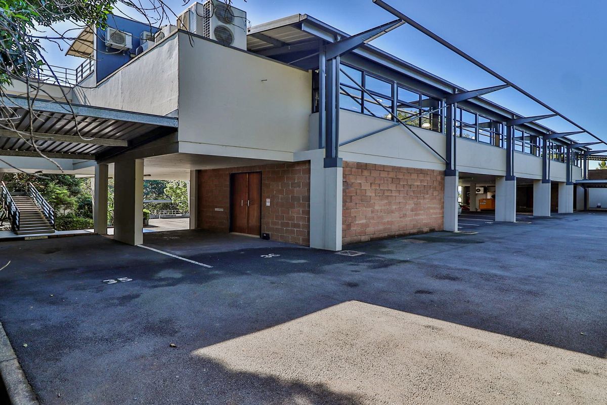 VCCE Office Park - 283sqm office for sale. Price reduced to R4 250 000 + Vat - Photo 5
