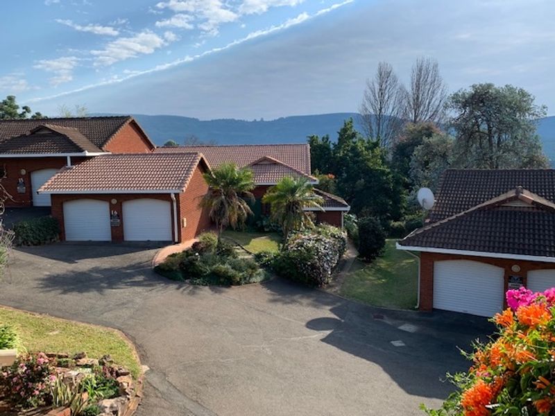 Lovely Townhouse in Montrose - Photo 6