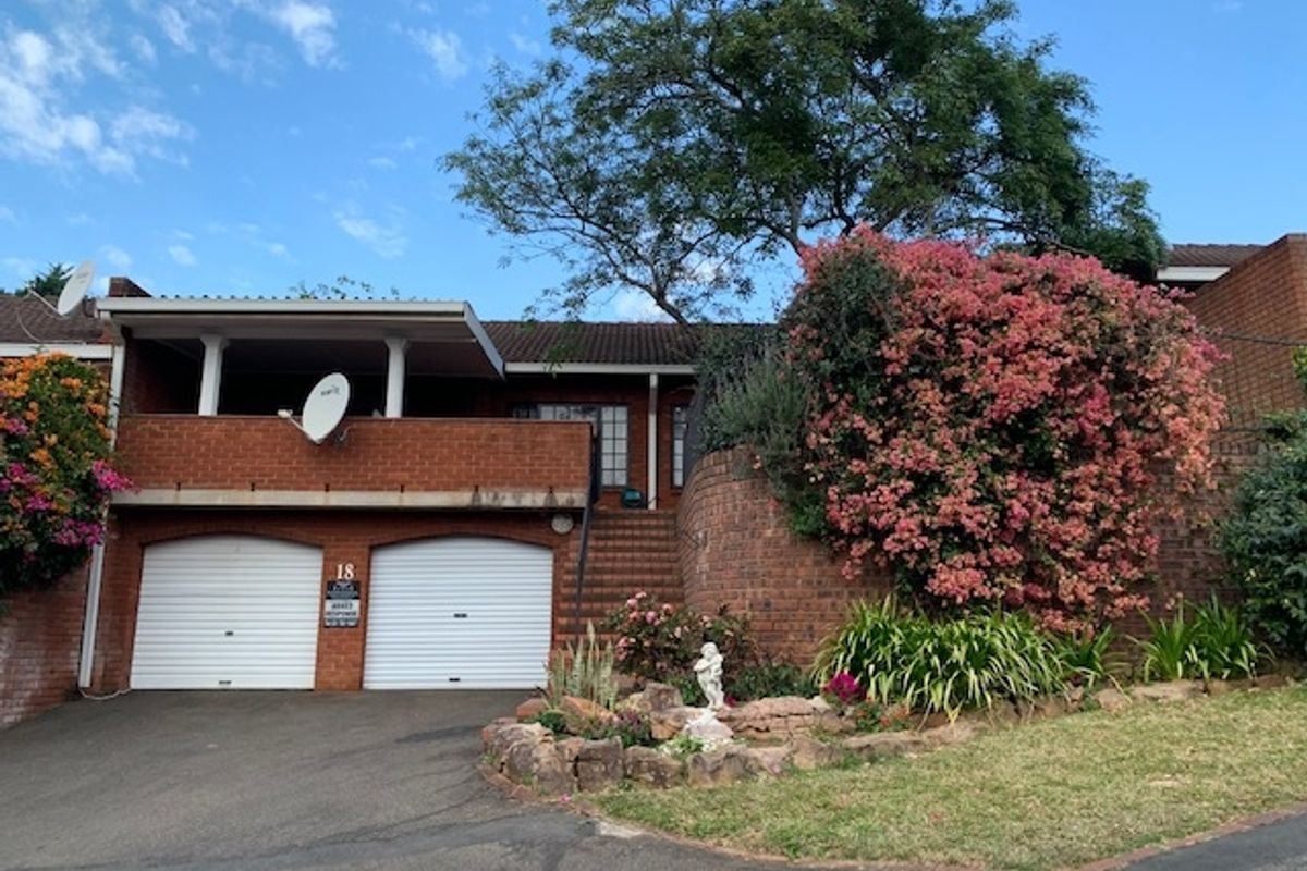 Lovely Townhouse in Montrose - Photo 4