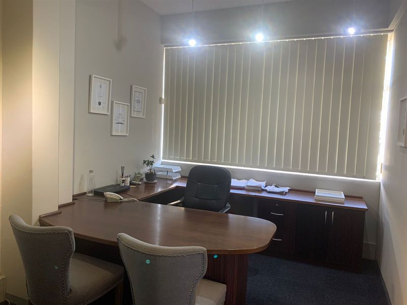 422sqm Office @ Hilltops Office Park - R3, 500 000 plus Vat. All reasonable offers will be considere - Photo 8