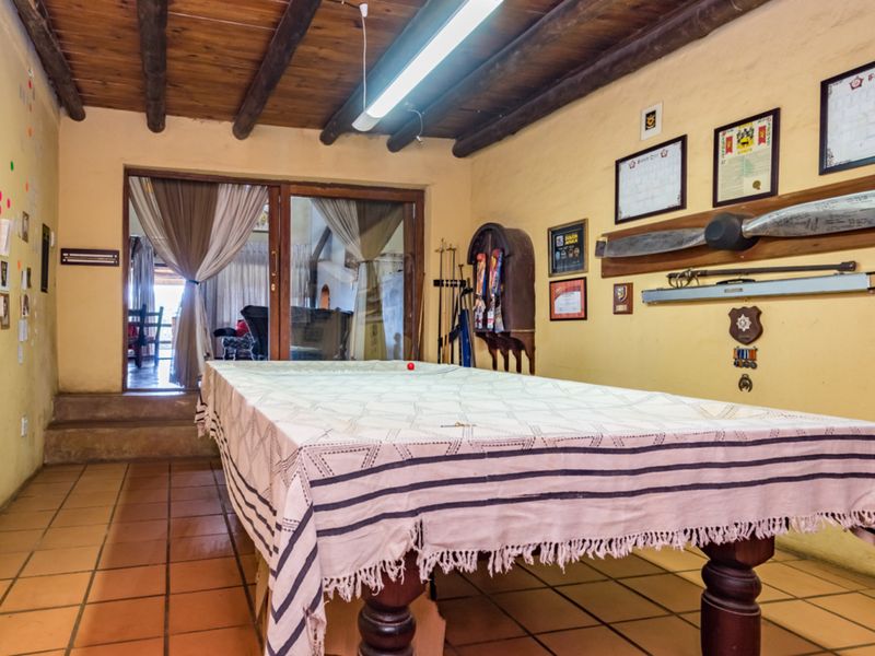 21 ha plot located in a secure wildlife protected nature reserve on the border of Lanseria - Photo 9