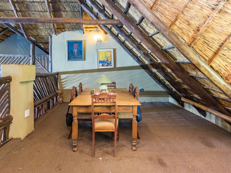 21 ha plot located in a secure wildlife protected nature reserve on the border of Lanseria - Photo 10