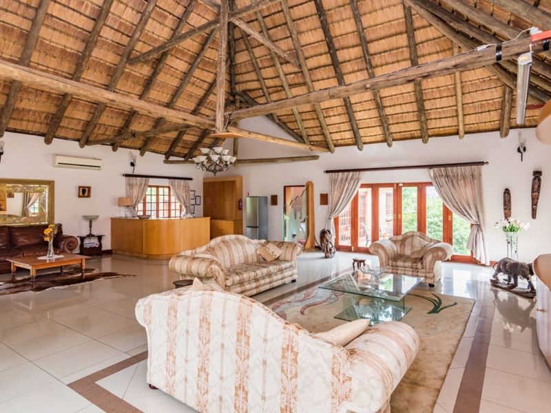 Prime property with existing rights for a guesthouse off Hole in One in Ruimsig for sale! - Photo 9