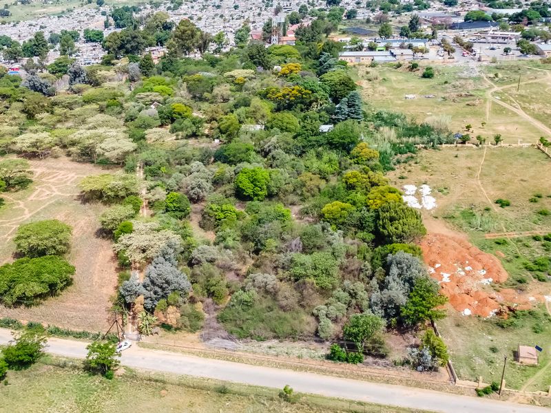 3.7 hectares strategically located for future development opportunity in Sonnedal - Photo 3