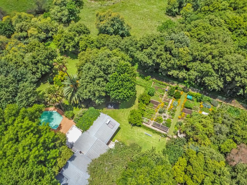 35 HA, secure, off grid, fully operational organic farm next to Cradle of Humankind  for sale. - Photo 3