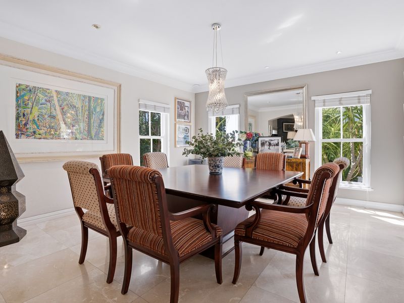 St Johns Estate - Perfect 4 bed home - Photo 8