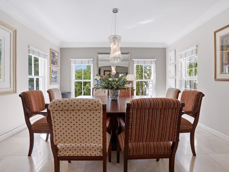 St Johns Estate - Perfect 4 bed home - Photo 9