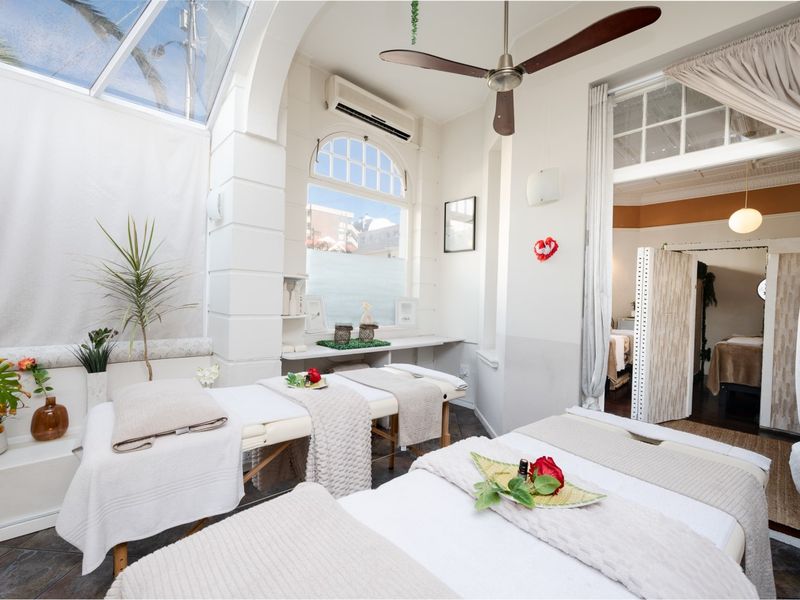 6 Bedroom Freehold - Photo 10