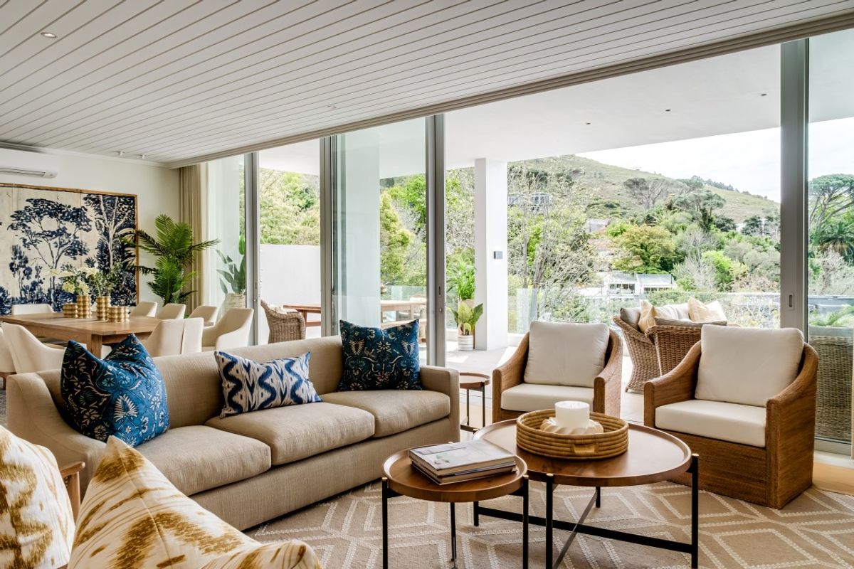 Secure Higgovale Sanctuary with Spectacular Views - Photo 2