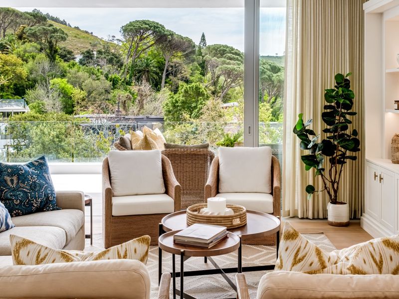 Secure Higgovale Sanctuary with Spectacular Views - Photo 7