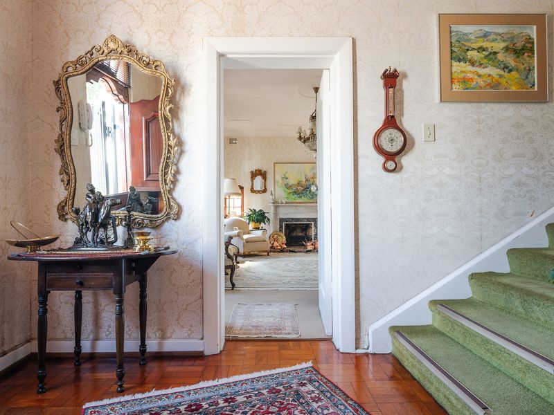 Elevated Higgovale Edwardian with Sweeping Views - Photo 10