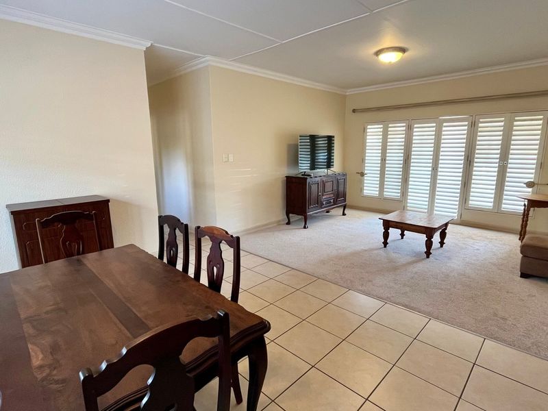 Secure, Comfortable Estate Living in Flamwood Estates - Photo 10