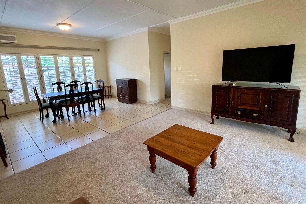 Secure, Comfortable Estate Living in Flamwood Estates - Photo 5