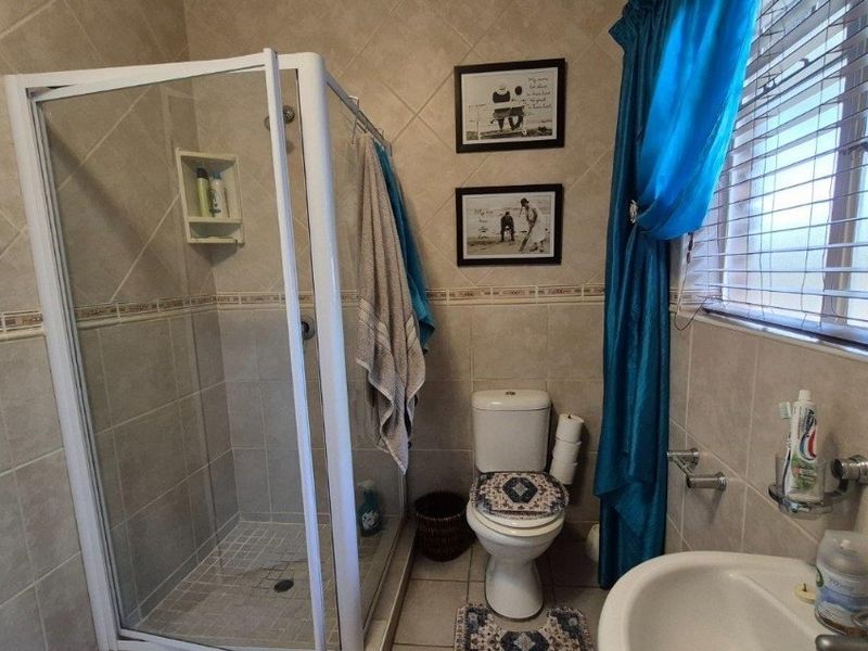 Townhouse For Sale In Klerksdorp - Photo 9