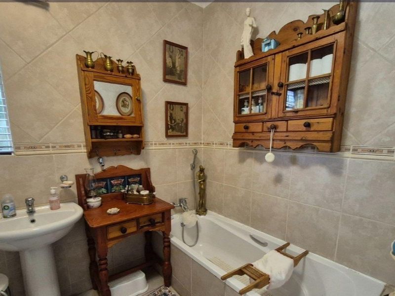 Townhouse For Sale In Klerksdorp - Photo 8