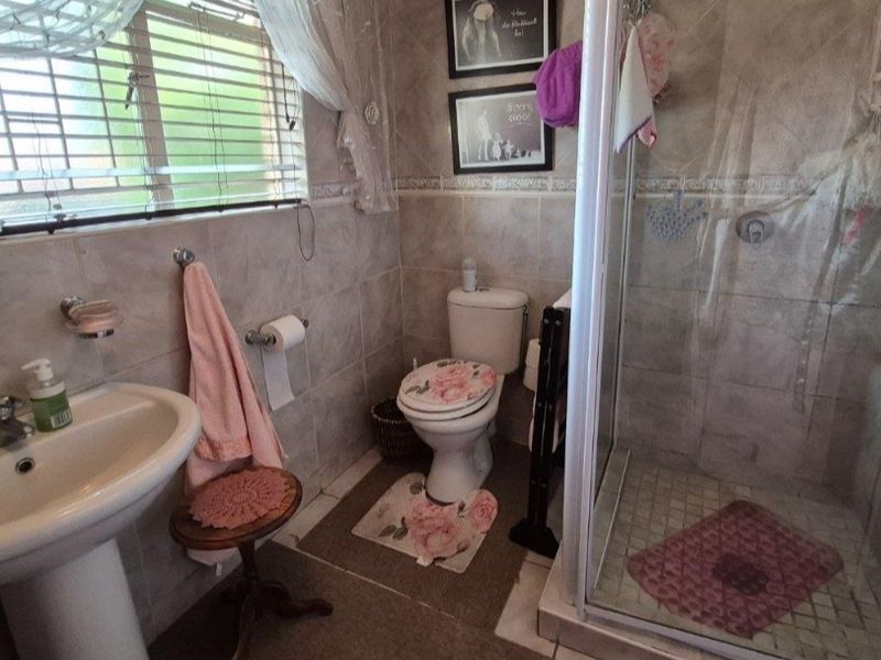Townhouse For Sale In Klerksdorp - Photo 7