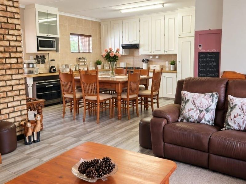 Townhouse For Sale In Klerksdorp - Photo 4