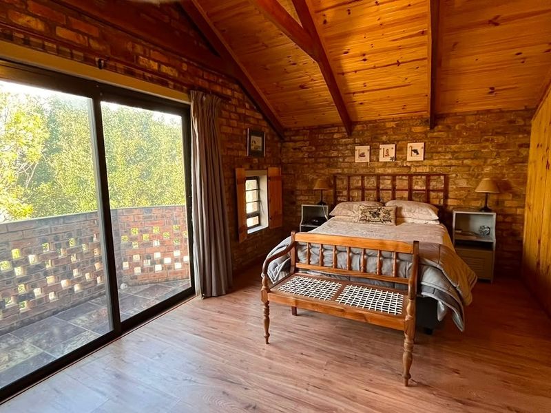 SPACE, VERSATILITY & LOW-MAINTENANCE LIVING IN MOUNTAIN AVENUES - Photo 4
