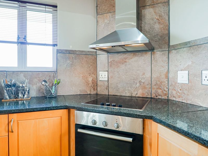 A Golfer's Dream with Stunning Views - Photo 7