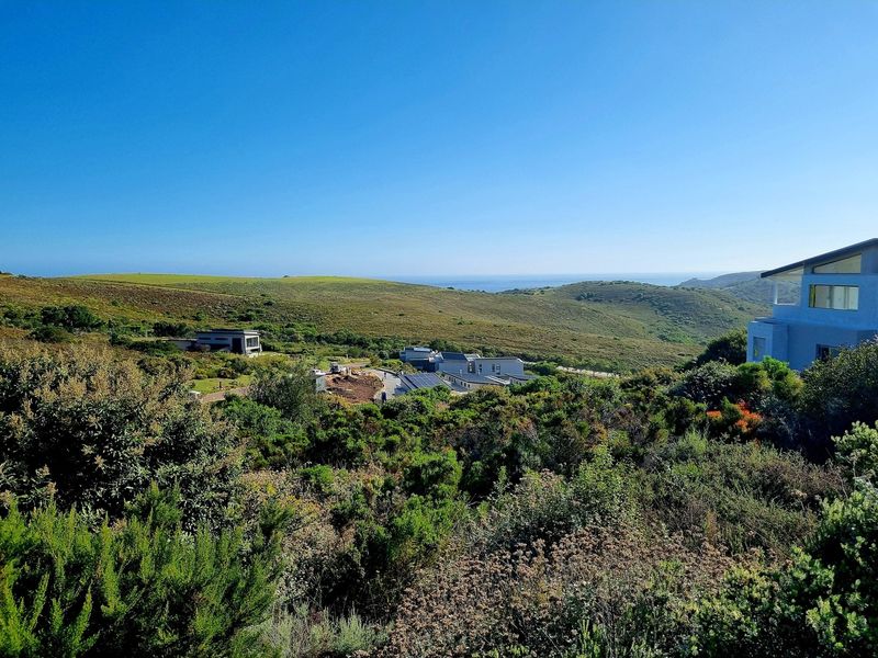Vacant stand with partial views of the Knysna Lagoon and Indian Ocean - Photo 10