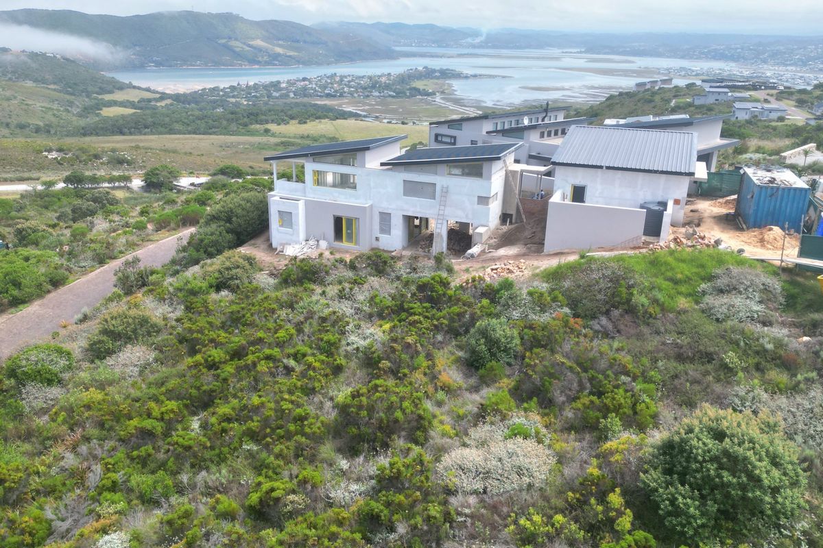 Vacant stand with partial views of the Knysna Lagoon and Indian Ocean - Photo 2