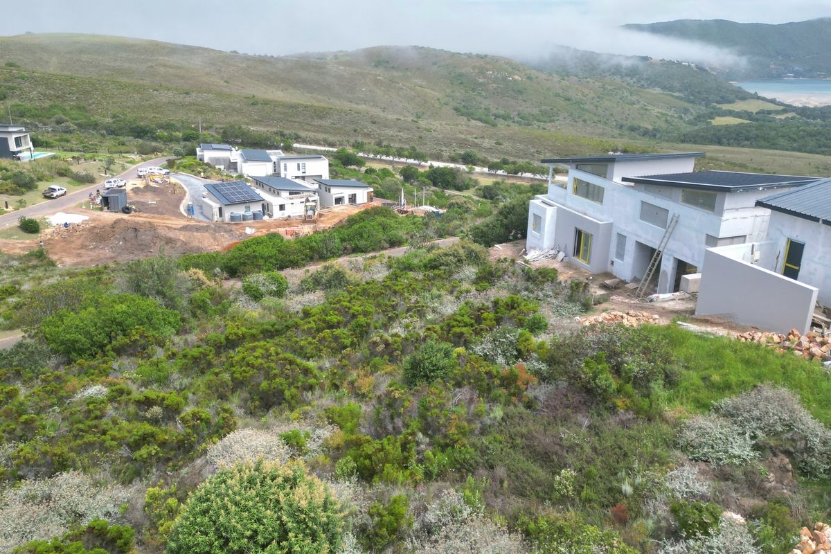 Vacant stand with partial views of the Knysna Lagoon and Indian Ocean - Photo 4