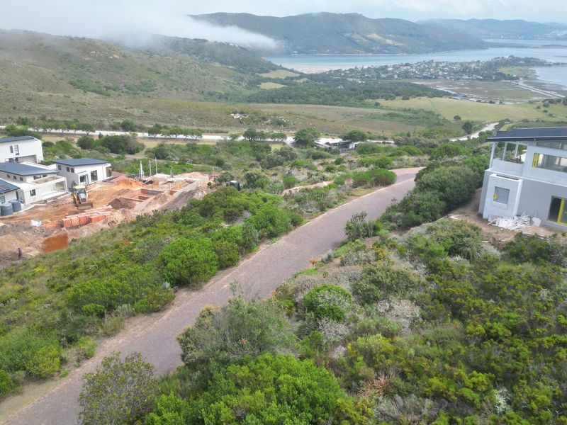 Vacant stand with partial views of the Knysna Lagoon and Indian Ocean - Photo 5