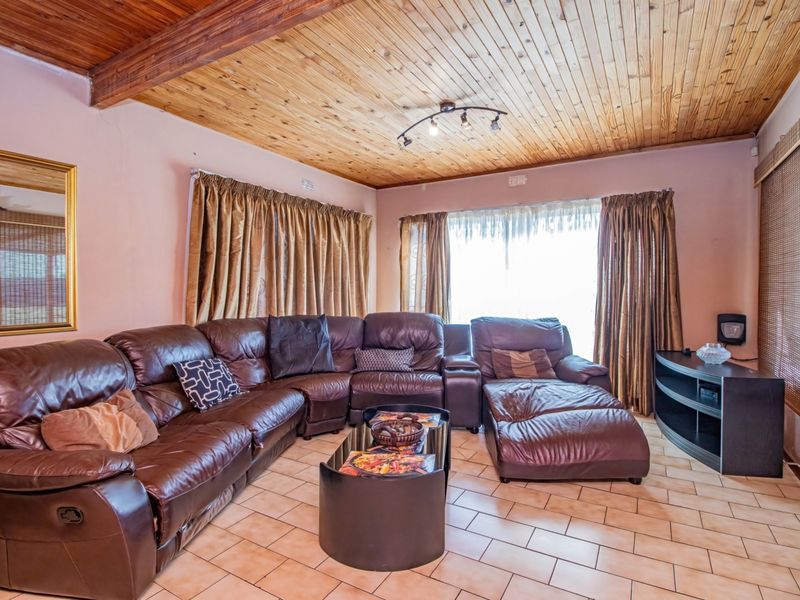 Modern Family Living in the Heart of Birch Acres - Photo 2