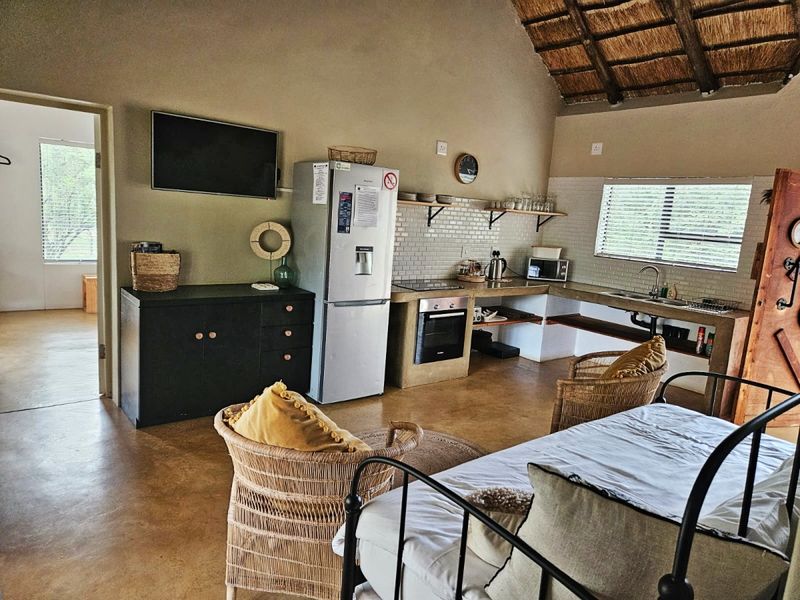 A Beautiful 2-bedroom property available in Marloth Park! - Photo 5