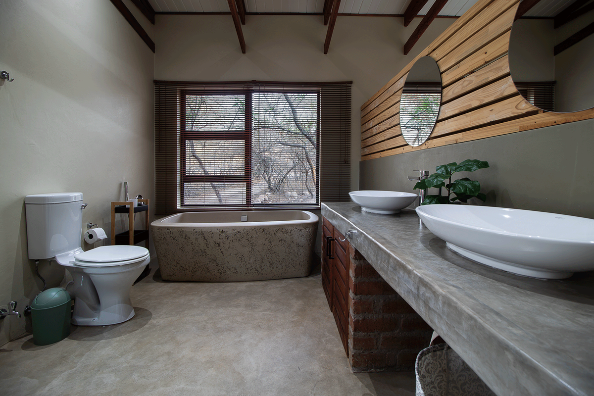 Newly Build 3 Bedroom Home for Sale in Marloth Park! - Photo 4