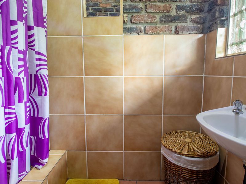 Charming Lock-Up-and-Go Retreat For Sale in Marloth Park! - Photo 10