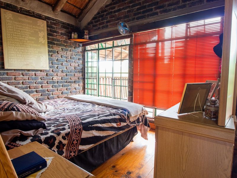 Charming Lock-Up-and-Go Retreat For Sale in Marloth Park! - Photo 7