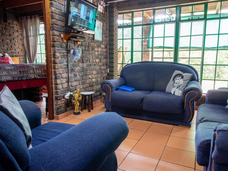 Charming Lock-Up-and-Go Retreat For Sale in Marloth Park! - Photo 6