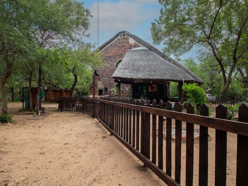 Charming Lock-Up-and-Go Retreat For Sale in Marloth Park! - Photo 2