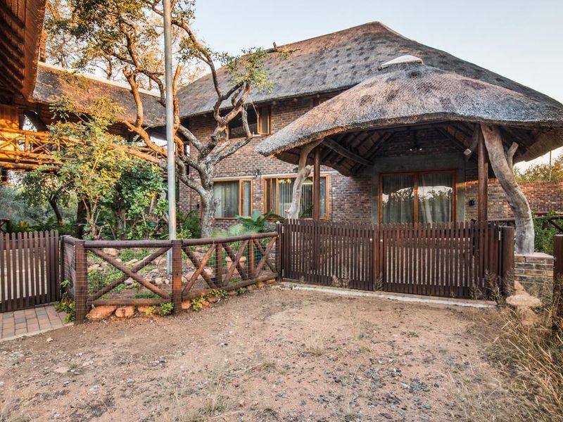 Spacious 5-Bedroom Thatch Roof Home For Sale in Marloth Park! - Photo 2