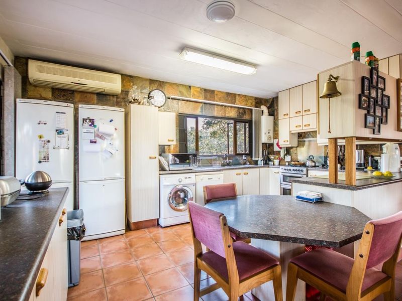 Spacious 5-Bedroom Thatch Roof Home For Sale in Marloth Park! - Photo 9