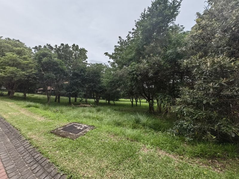 Build your dream house in the sought after eco-estate - Photo 6