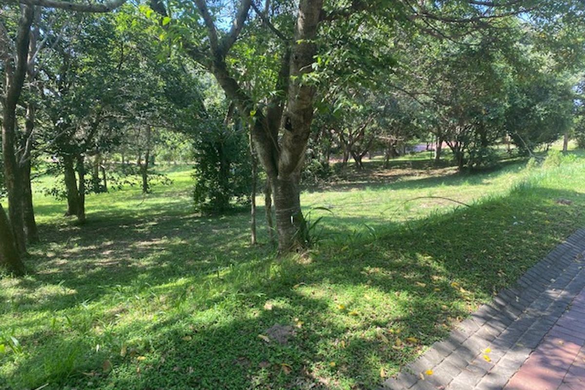 Build your dream house in the sought after eco-estate - Photo 2