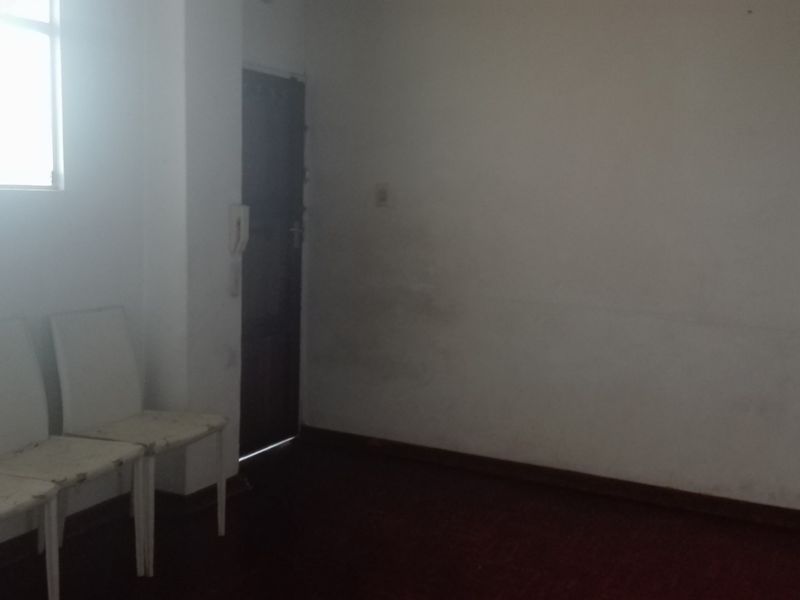 Lovely 2  Bed Flat,Montclair - Photo 5