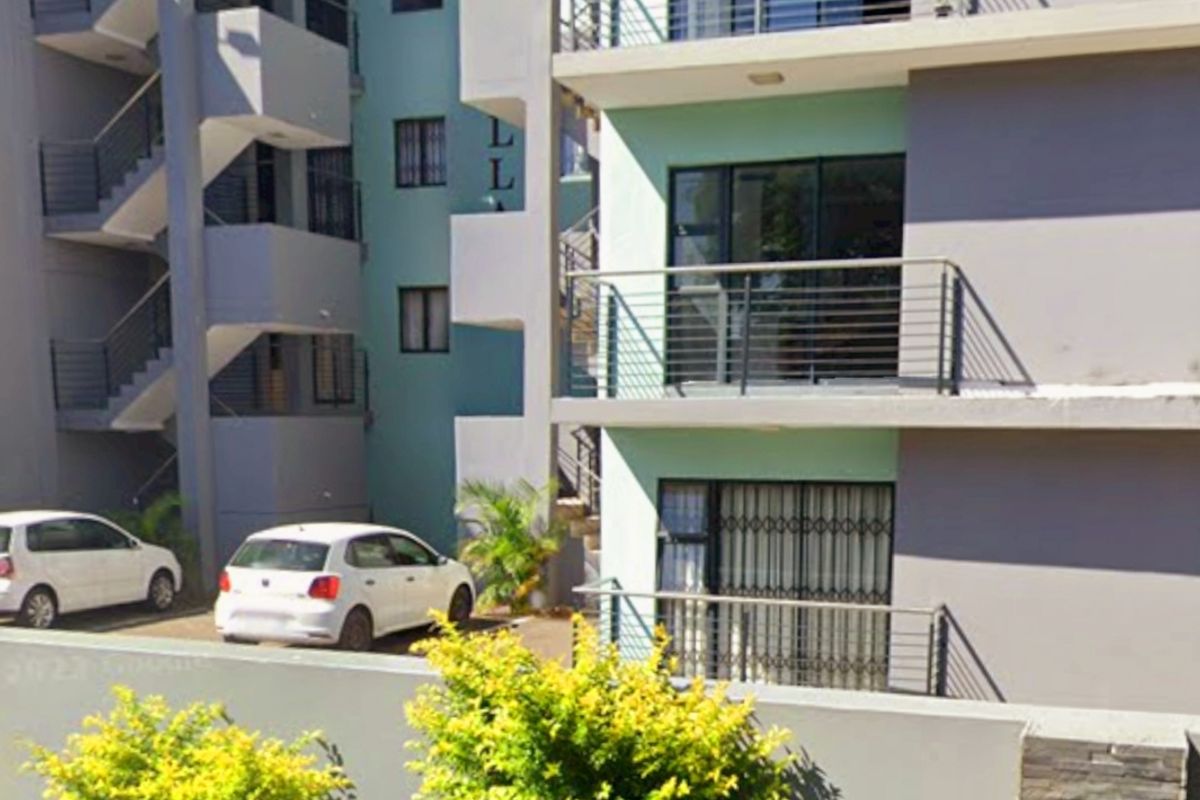 Love Flat,Montclair - Photo 2